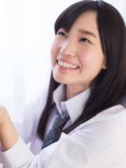 Yui Kasugano 春日野結衣