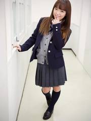 Ena Nishino 西乃絵奈