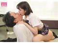 「先生ぇ唾液でベトベトだね…もっと飲みたい？」 からかい上手な教え子の小悪魔キッスでヨダレ溺れイキ！ ベロチュー密着杭打ちで何度も中出し 倉本すみれ